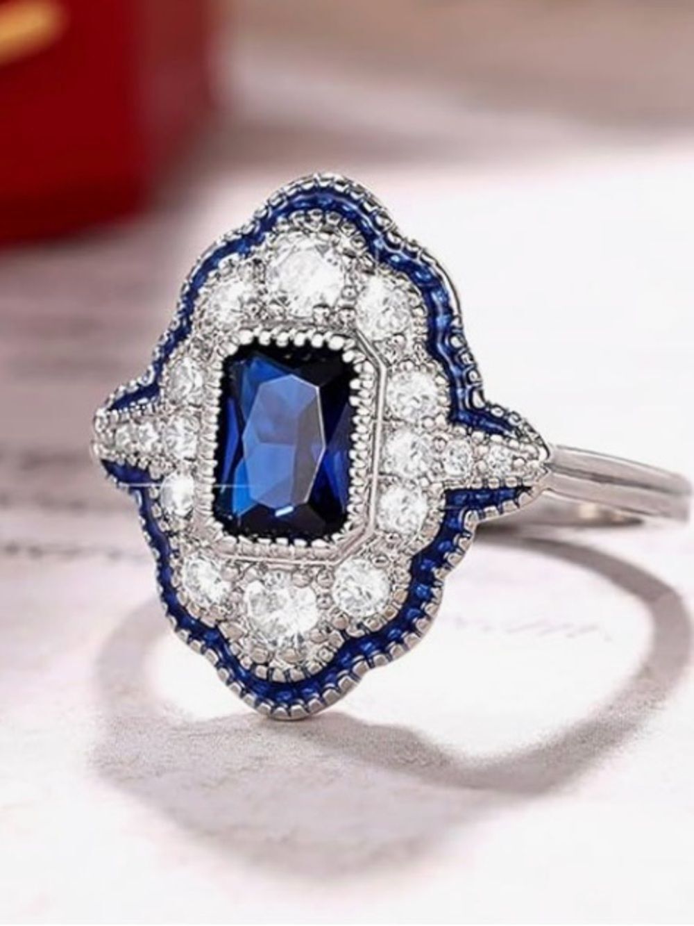 💙 NEW Gorgeous Vintage-Inspired Sapphire Blue & Crystal Halo Ring  💙